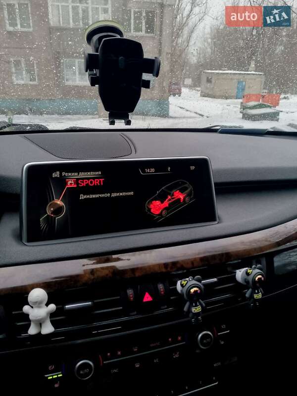Внедорожник / Кроссовер BMW X5 2014 в Ужгороде