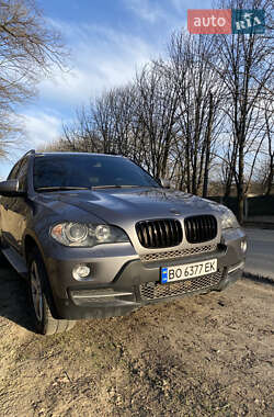 Позашляховик / Кросовер BMW X5 2009 в 