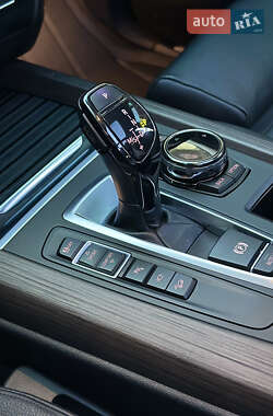 Позашляховик / Кросовер BMW X5 2015 в Дніпрі