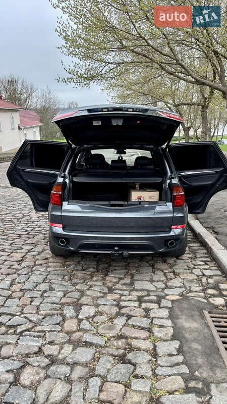 Внедорожник / Кроссовер BMW X5 2011 в Николаеве фото 5 Внедорожник / Кроссовер BMW X5 2011 в Николаеве