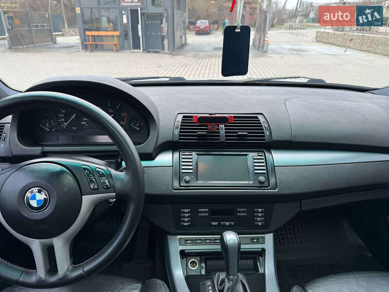 Внедорожник / Кроссовер BMW X5 2003 в Хотине