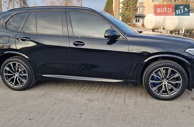 Внедорожник / Кроссовер BMW X5 2019 в 