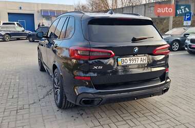 Внедорожник / Кроссовер BMW X5 2019 в 