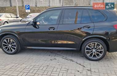 Внедорожник / Кроссовер BMW X5 2019 в 