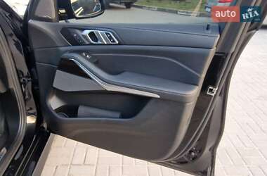 Внедорожник / Кроссовер BMW X5 2019 в 