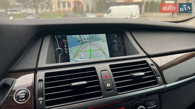 Позашляховик / Кросовер BMW X5 2012 в Львові