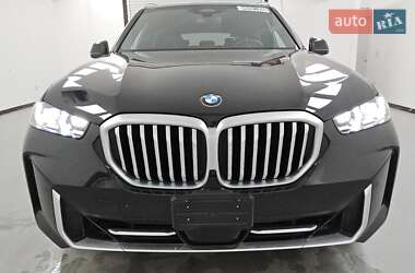 Позашляховик / Кросовер BMW X5 2023 в 