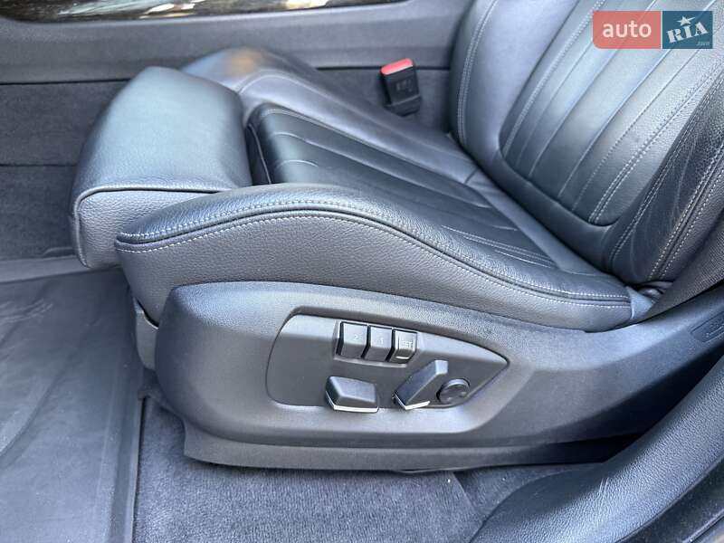 Внедорожник / Кроссовер BMW X5 2018 в Киеве
