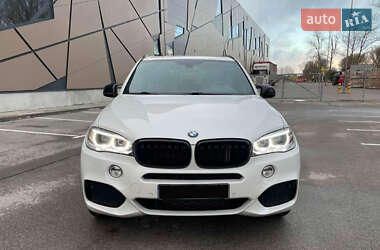 Внедорожник / Кроссовер BMW X5 2015 в 