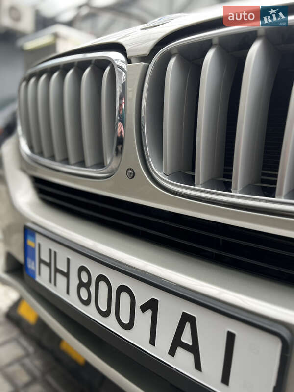 Позашляховик / Кросовер BMW X5 2016 в Одесі