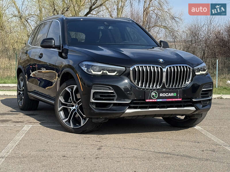 Внедорожник / Кроссовер BMW X5 2021 в 