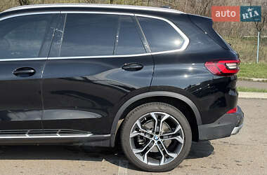 Внедорожник / Кроссовер BMW X5 2021 в 