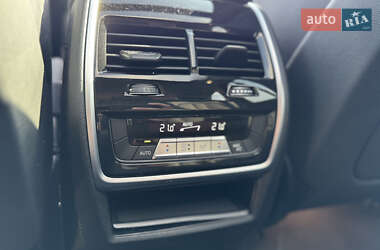 Внедорожник / Кроссовер BMW X5 2021 в 