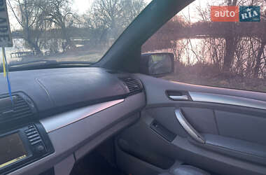 Позашляховик / Кросовер BMW X5 2003 в 