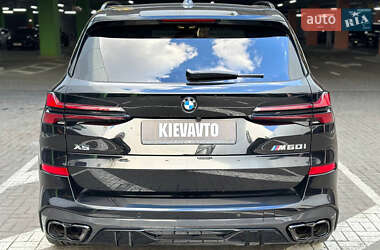 Позашляховик / Кросовер BMW X5 2023 в 