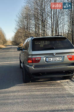 Внедорожник / Кроссовер BMW X5 2005 в Вараше