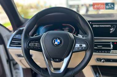 Внедорожник / Кроссовер BMW X5 2019 в 