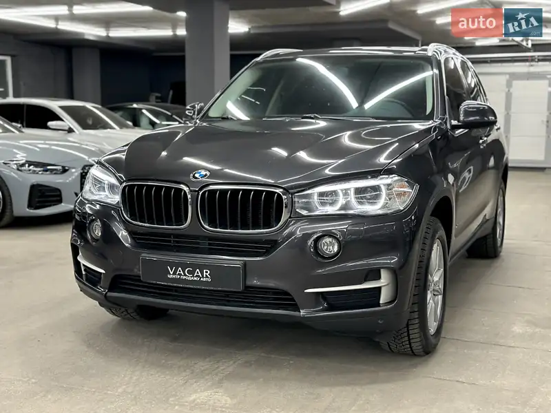 Внедорожник / Кроссовер BMW X5 2013 в 