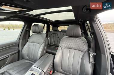 Позашляховик / Кросовер BMW X5 2019 в 