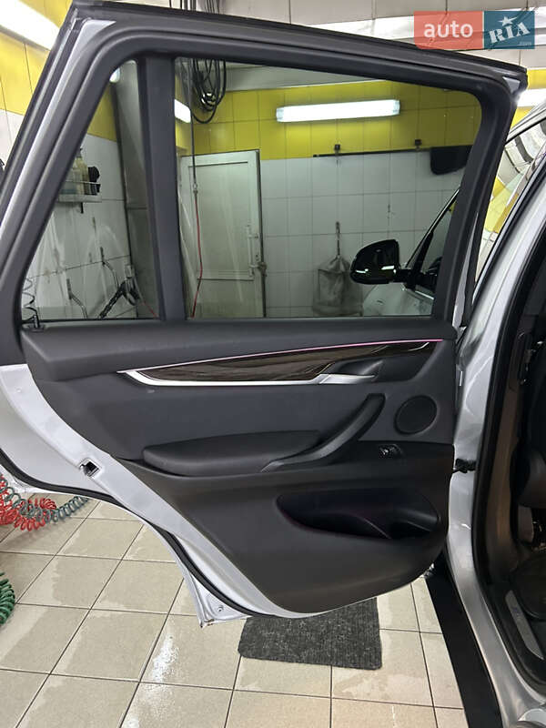 Позашляховик / Кросовер BMW X5 2017 в Житомирі