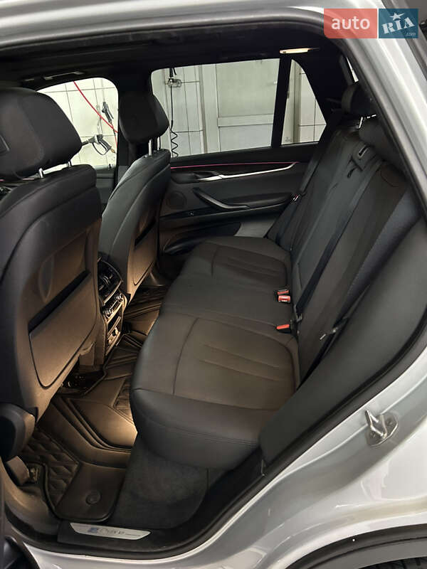Позашляховик / Кросовер BMW X5 2017 в Житомирі