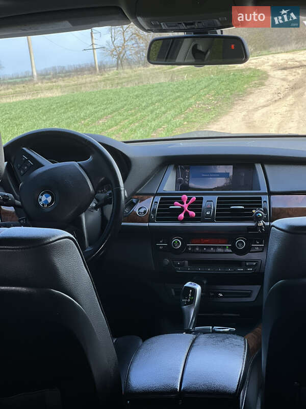 Внедорожник / Кроссовер BMW X5 2012 в Томашполе
