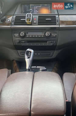 Внедорожник / Кроссовер BMW X5 2011 в 
