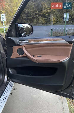 Внедорожник / Кроссовер BMW X5 2011 в 
