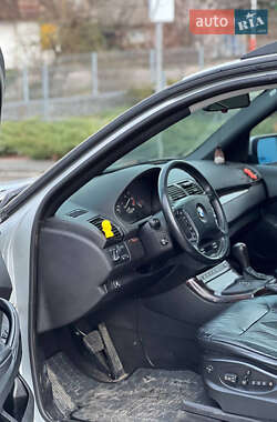 Внедорожник / Кроссовер BMW X5 2004 в 
