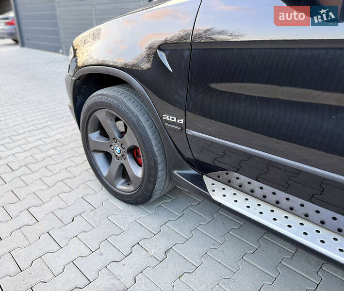 Внедорожник / Кроссовер BMW X5 2006 в Черновцах