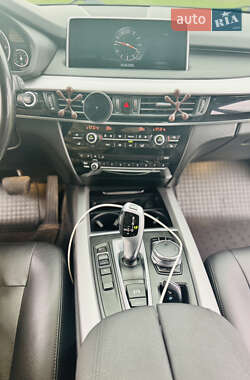 Внедорожник / Кроссовер BMW X5 2016 в 