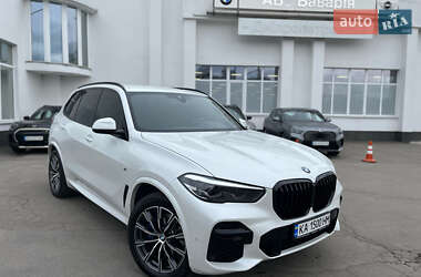 Внедорожник / Кроссовер BMW X5 2022 в 