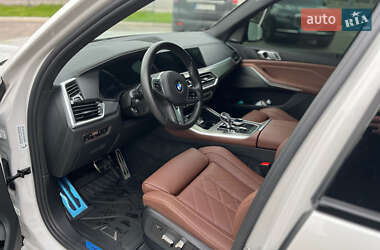 Внедорожник / Кроссовер BMW X5 2022 в 