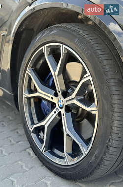 Внедорожник / Кроссовер BMW X5 2020 в 