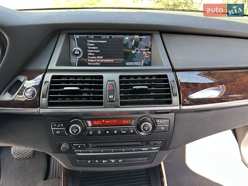 Позашляховик / Кросовер BMW X5 2011 в Києві