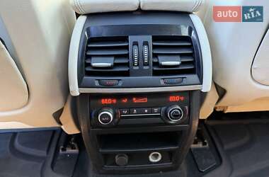 Позашляховик / Кросовер BMW X5 2016 в 