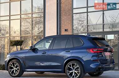 Позашляховик / Кросовер BMW X5 2019 в 