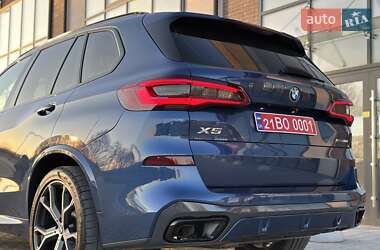 Позашляховик / Кросовер BMW X5 2019 в 