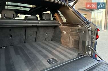 Позашляховик / Кросовер BMW X5 2019 в 