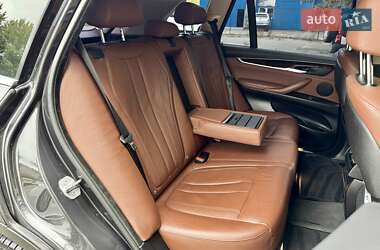 Внедорожник / Кроссовер BMW X5 2015 в 