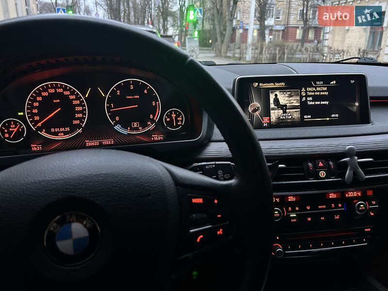 Позашляховик / Кросовер BMW X5 2014 в Хмельницькому