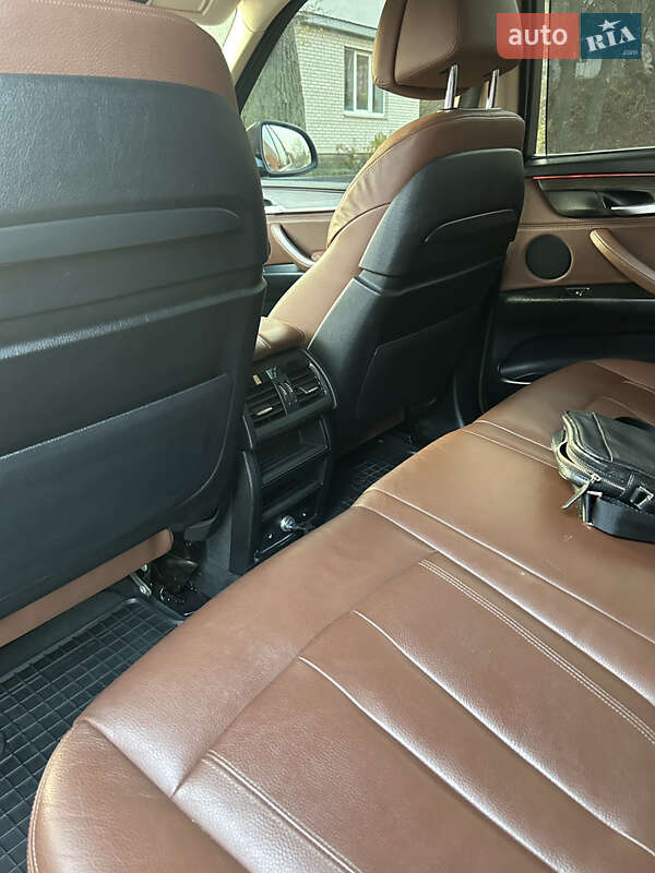 Позашляховик / Кросовер BMW X5 2014 в Хмельницькому