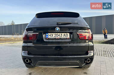Позашляховик / Кросовер BMW X5 2013 в 