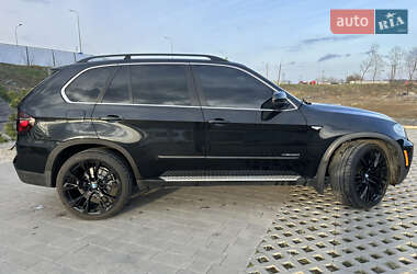 Позашляховик / Кросовер BMW X5 2013 в 