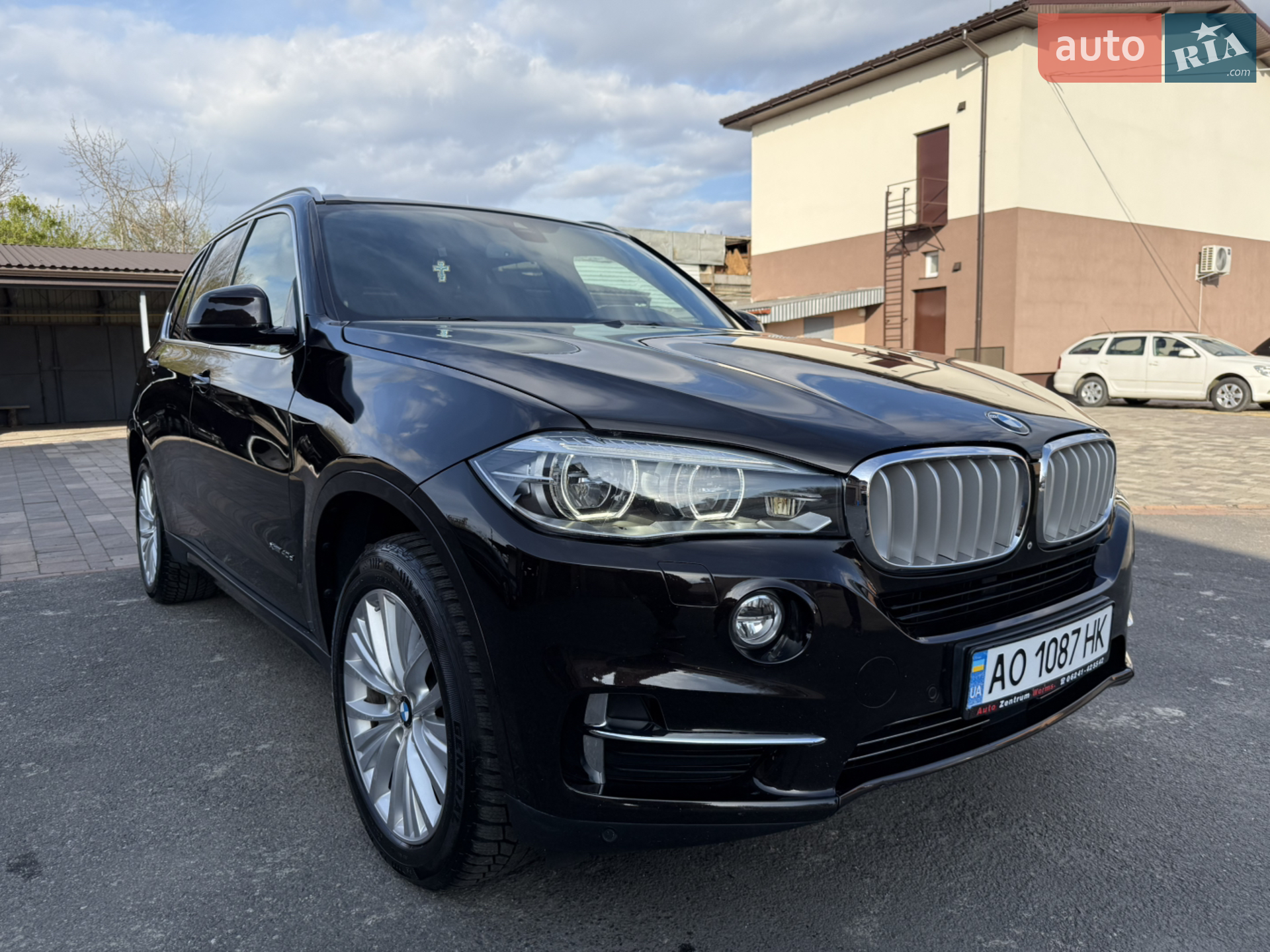 2014 BMW X5 - мініатюра 2