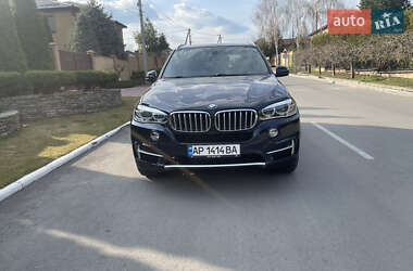 Позашляховик / Кросовер BMW X5 2016 в 