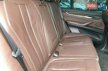 Позашляховик / Кросовер BMW X5 2015 в 