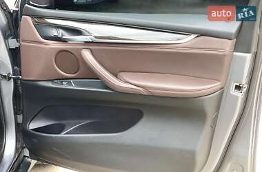 Позашляховик / Кросовер BMW X5 2015 в 
