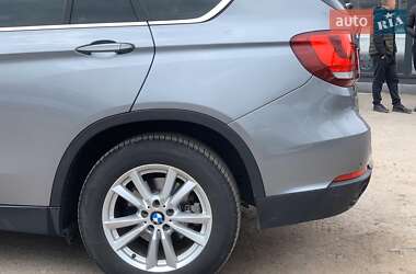Позашляховик / Кросовер BMW X5 2015 в 