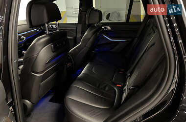 Позашляховик / Кросовер BMW X5 2019 в 